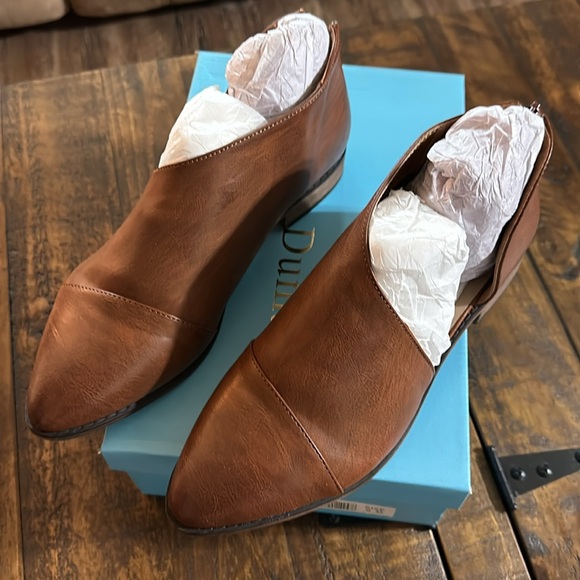 Steppin’ out - Picture 2 of 4